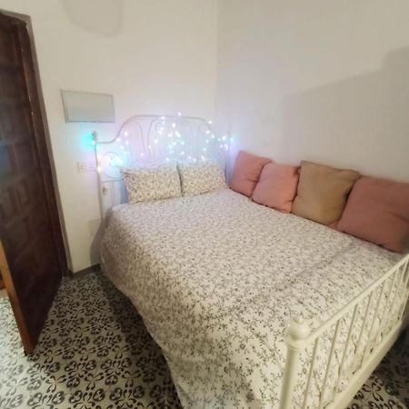 Dormir En Antequera Buitenkant foto